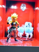 「S.H.Figuarts スーパーサイヤ人ゴテンクス」