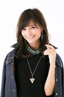 「遊☆戯☆王デュエルモンスターズ」コラボ腕時計 武藤遊戯モデルの着用画像。