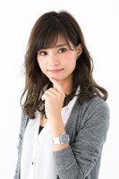 「遊☆戯☆王デュエルモンスターズ」コラボ腕時計 海馬瀬人モデルの着用画像。