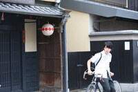 「逆光の頃」より。撮影/徳間書店