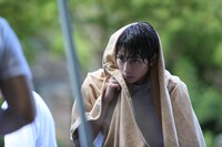 「逆光の頃」のオフショット。撮影/徳間書店