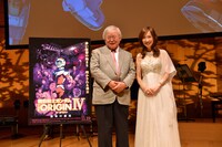 左から安彦良和、森口博子。