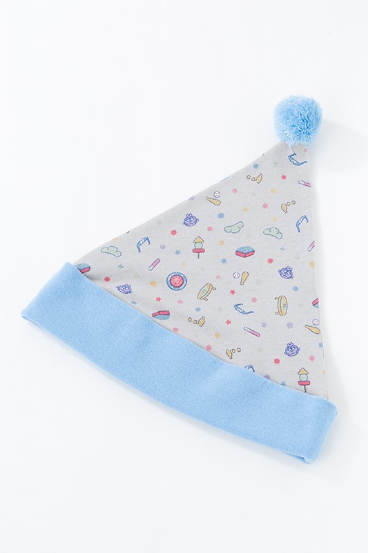 「おそ松さん」コラボパジャマのカラ松モデル。