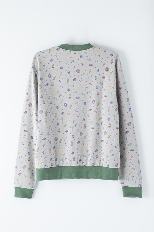 「おそ松さん」コラボパジャマのチョロ松モデル。