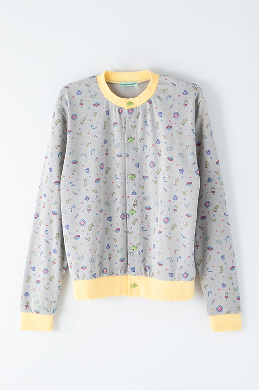 「おそ松さん」コラボパジャマの十四松モデル。