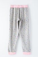 「おそ松さん」コラボパジャマのトド松モデル。