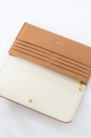 「進撃の巨人」コラボ長財布