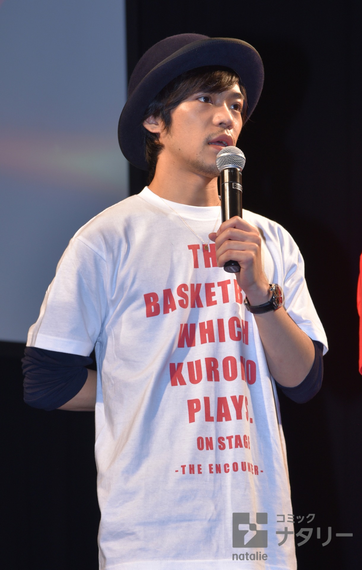 小野賢章