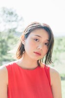 はね子の女友達・さやか役の金澤美穂。