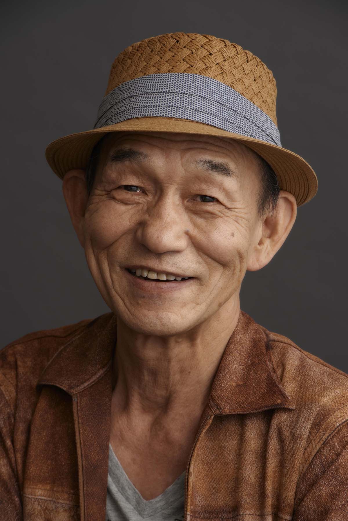 老人役の笹野高史。
