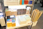 「株式会社カラー10周年記念展 過去（これまで）のエヴァと、未来（これから）のエヴァ。そして現在（いま）のスタジオカラー」の物販グッズ。