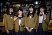 キャスト集合カット。左から田中美麗、美山加恋、早見あかり、古畑星夏。