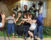 過去に開催された「忍戦ツアー」の様子。