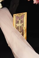 店内にはクロウカードが隠されている。