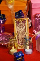 店内にはクロウカードが隠されている。