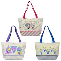 12月中旬より全国のアミューズメント施設にて順次展開されるプライズ商品。キタコレ、THRIVE、MooNsのトートバッグが用意された。