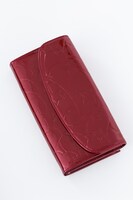 おそ松モデルの財布。