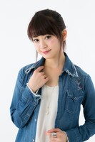 「カラ松A GO GO」のチャームを使用したネックレス。