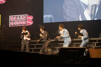 「美男高校地球防衛部LOVE! LOVE!」の超早口レコメンドに挑戦する（左から）山本和臣、白井悠介、河本啓佑、村上喜紀。