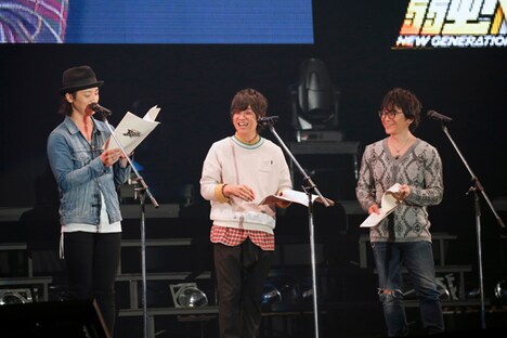 「弱虫ペダル NEW GENERATION」のキャスト陣。左から鳥海浩輔、山下大輝、阿部敦。