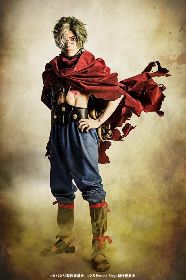 伊崎龍次郎扮する生駒。