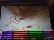 堀越耕平によるライブペインティングの様子。