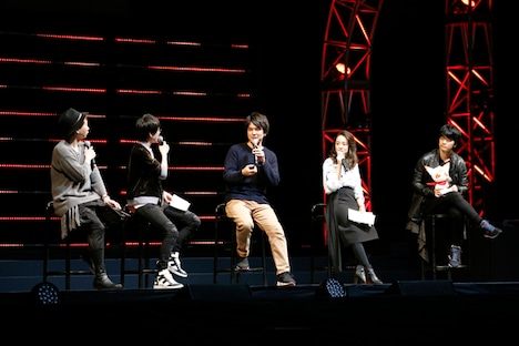 左から諏訪部順一、花江夏樹、助野嘉昭、潘めぐみ、福山潤。