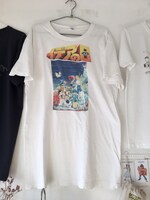 「イデアの日」のTシャツ。
