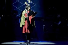 クーデリア・藍那・バーンスタイン役の寺崎裕香。