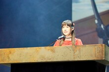 クーデリア・藍那・バーンスタイン役の寺崎裕香。