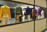 「演戯の間」より。