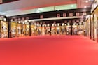 61振りの刀剣男士が金襖でお出迎え!本丸博、三日月宗近の影打や小夜の抱き枕も