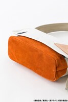 秀徳高校モデルのメッセンジャーバッグ。