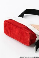 誠凛高校モデルのメッセンジャーバッグ。