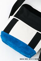 海常高校モデルのメッセンジャーバッグ。