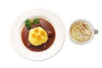 仙臺たんや 利久（グランスタ）で提供される「ドラゴンボール 牛たんオムシチュー」。