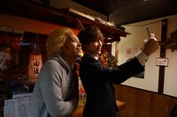 「バウンサー」のオフショット。(c)2017スカパー!/スタジオブルー