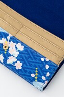 三日月宗近モデルの袱紗。