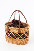 加州清光モデルのかごバッグ。