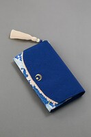 三日月宗近モデルの袱紗。