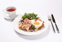 「跡部の優雅なSUNDAY MORNINGプレート ～ティーセット付き」