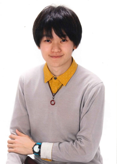 物間寧人役を演じる天崎滉平。