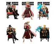 「ONE PIECE Log Collection」のジャケット（上段）と、ロブ・ルッチ、ネフェルタリ・ビビ、マルコのフィギュア。
