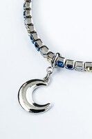 釈村帝人モデルのブレスレット。