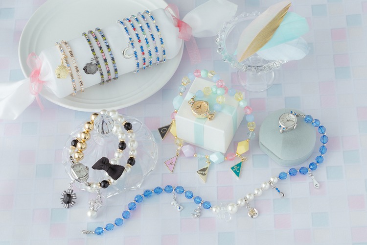 「B-PROJECT～鼓動＊アンビシャス～」とSuperGroupiesのコラボによるブレスウォッチとブレスレット。