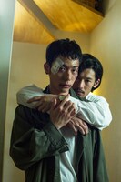 映画「ダブルミンツ」場面写真