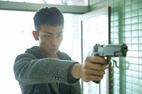 映画「ダブルミンツ」場面写真