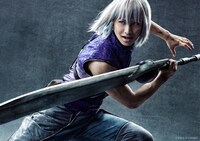 萩尾圭志扮する鬼灯水月。