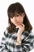 梟谷学園高校モデル腕時計の着用イメージ。