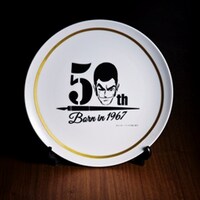 インターネット予約限定特典の「Born in 1967 オリジナルプレート」